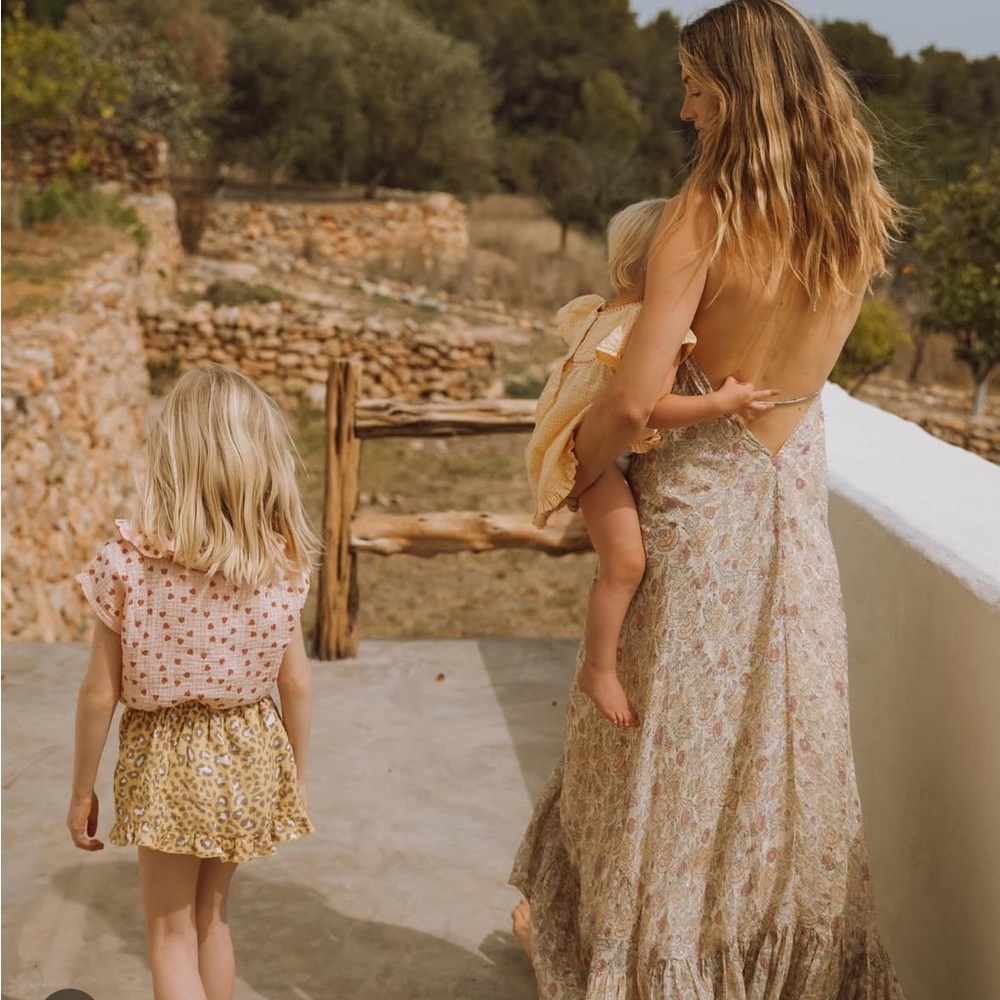 Floral open back maxi dress